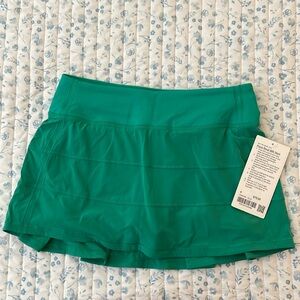 BNWT Lululemon Pace Rival Mid-Rise Skirt in Kelly Green Sz 4